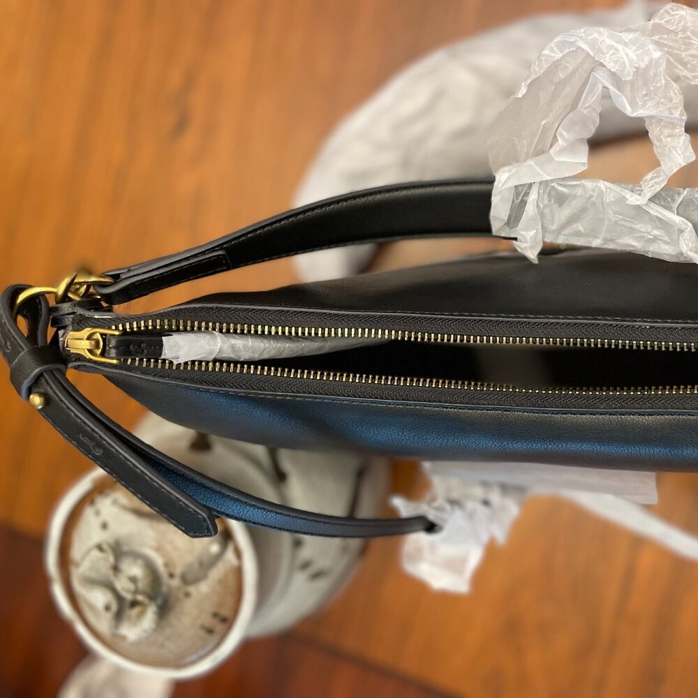 NEW FOSSIL Purse . - Picture 11 of 12